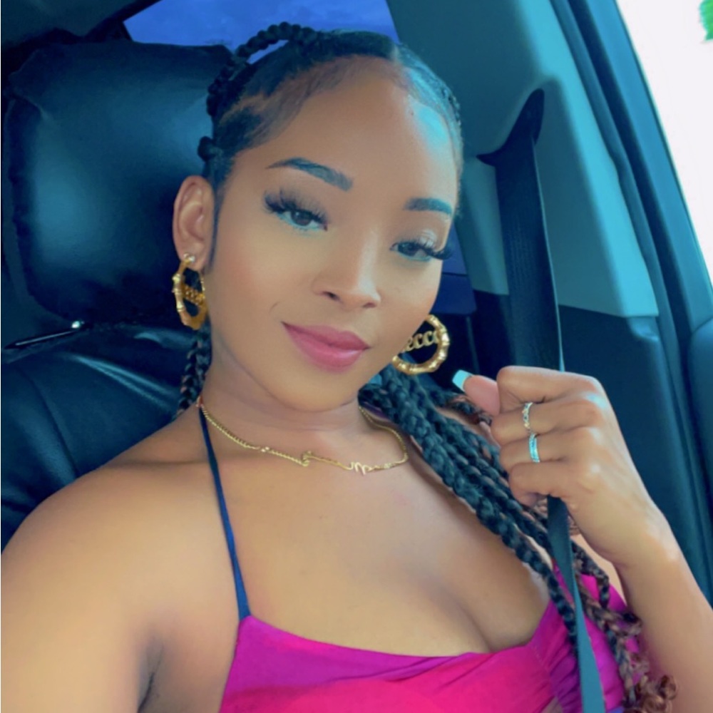 Meet your Posher, Mecca